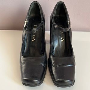 VINTAGE PRADA 4 inch heel Maryjane’s Black leather size 38.5